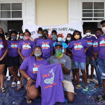 Bahamas Plastic Movement